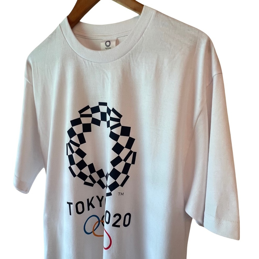 New Tokyo 2020 Summer Olympics Graphic Tee Olympic Rings Japan White Blue NWT